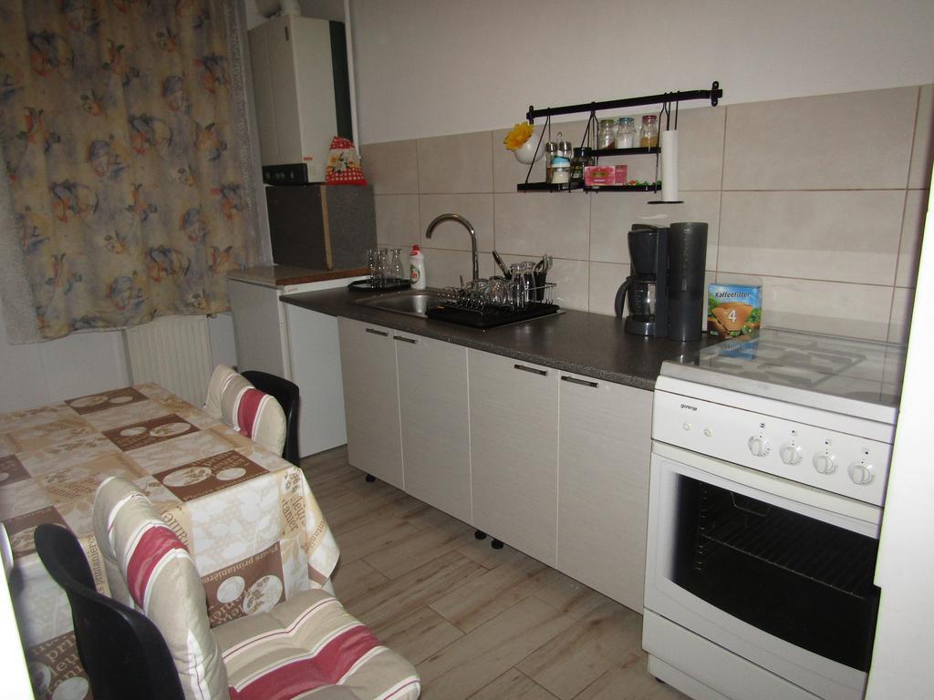 Gina Apartament Sibiu Exterior photo